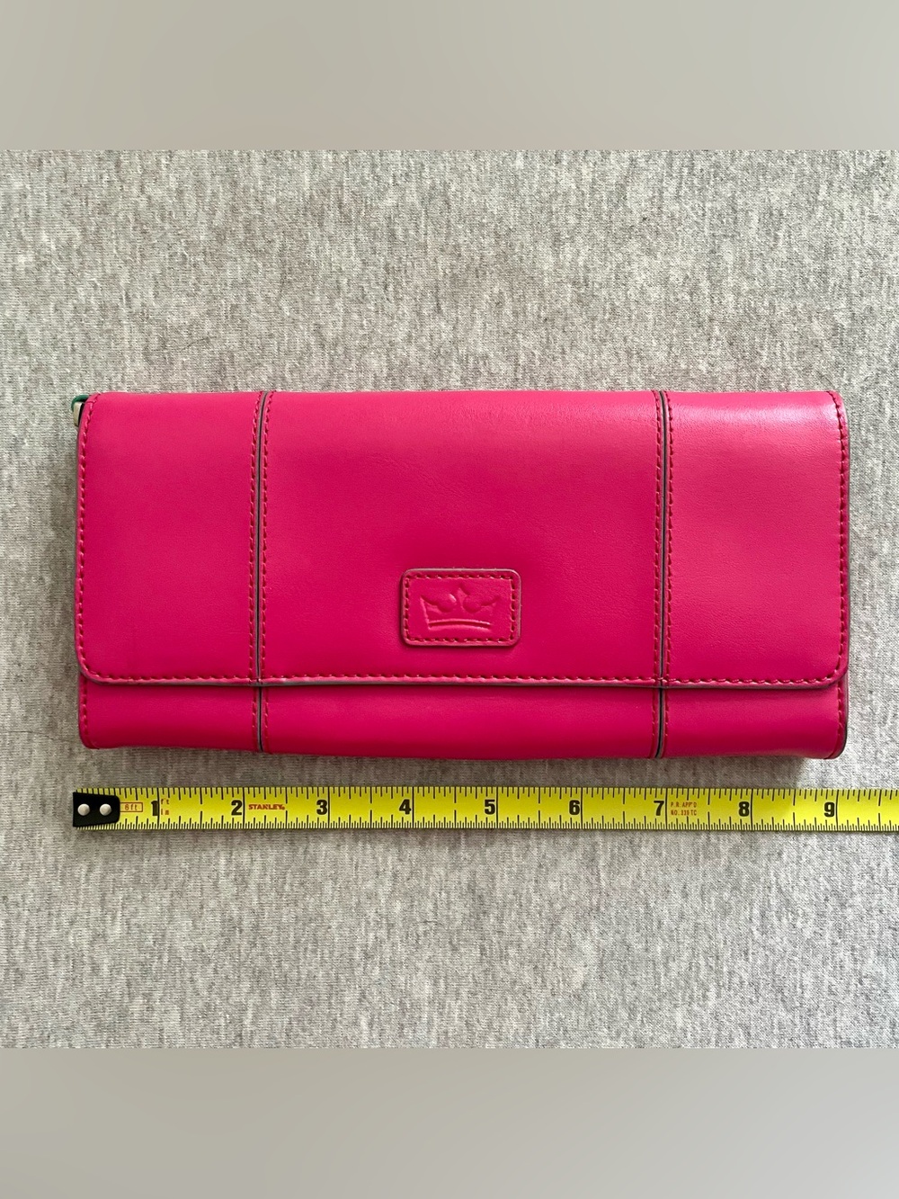 Baekgaard Women's Hot Pink Leather Wallet Clutch